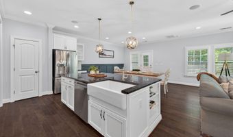 2702 Masonboro Ferry Dr, Apex, NC 27502