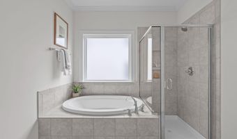 1017 Blackpool Ct, Apex, NC 27502