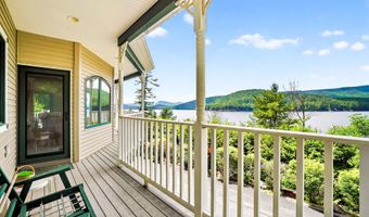 536 E Shore Dr, Adirondack, NY 12808