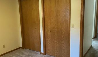 828 Highbanks Dr 21, Allegan, MI 49010