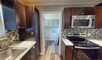 2205 E Foster Dr, Ada, OK 74820