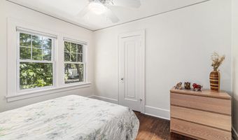 1210 Henry St, Ann Arbor, MI 48104