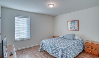 51 LULU Ln, Dover, DE 19901