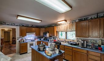 112 Green Ct NE, Albany, OR 97321
