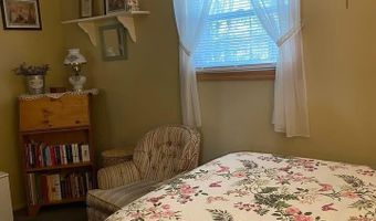 106 Burnshaw Ln, Albrightsville, PA 18210