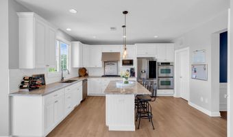 42 RIDGEVIEW Way, Allentown, NJ 08501