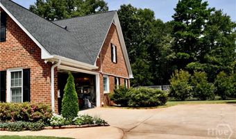 102 Meadow Creek Dr, Athens, GA 30605