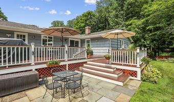 3 Linda Dr, Danbury, CT 06811