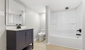 609 Monaca Rd, Aliquippa, PA 15001