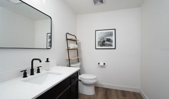 496 W PAR St 4, Orlando, FL 32804