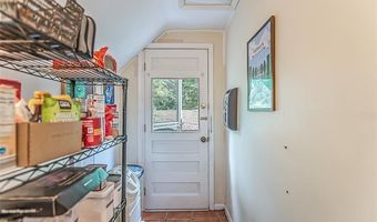 803 Jones Dr, Ann Arbor, MI 48105