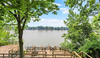 22 Point Ln, Arcadia, IN 46030