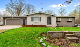 17182 Long Lake Hwy, Alpena, MI 49707