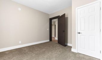 587 Robert Henry St, Macon, GA 31206