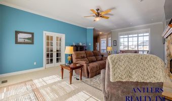 813 35th St, Cody, WY 82414
