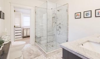 2441 W TILGHMAN St, Allentown, PA 18104