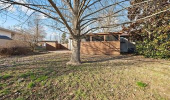 4821 Wick Mor Dr, Alton, IL 62002