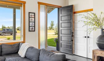 286 Circle F Trl, Bozeman, MT 59718