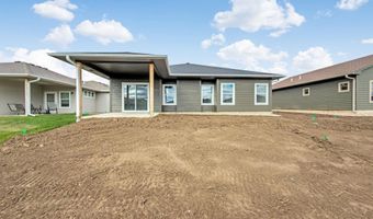 2405 E Tinley St, Brandon, SD 57005