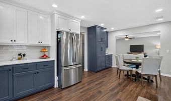 1918 Stonehenge Dr, Bartlesville, OK 74006