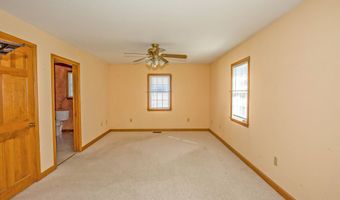60 S Alhambra Cir, Agawam, MA 01001