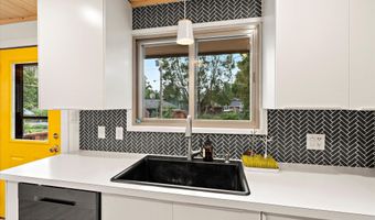 3318 W 64th Ave, Anchorage, AK 99502
