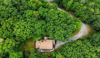 9 Pavillion Rd, Amherst, NH 03031