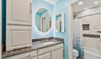 44141 MERRYWOOD Ct, Ashburn, VA 20147