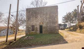 105 COUCH St, Alton, MO 65606