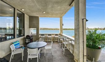 4513 Cove Dr 17, Carlsbad, CA 92008