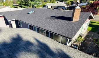 309 S HAZEL St, Brookings, OR 97415