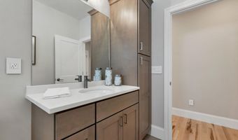 131 County Rd, Amherst, NH 03055