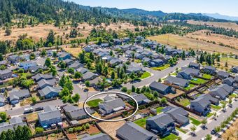 2002 S 60TH St, Springfield, OR 97478