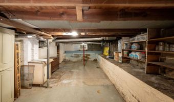 507 E 9th St, Auburn, IN 46706