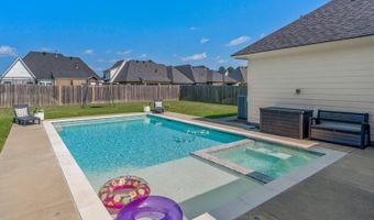 510 Linden Cir, Benton, LA 71006
