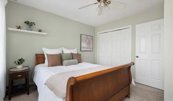 414 North Ln, Bristol, RI 02809