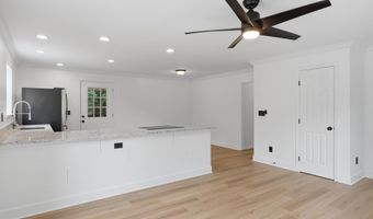 5109 Howardsville Rd, Apison, TN 37302