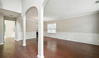 1506 Shadow Ridge Cir, Woodstock, GA 30189