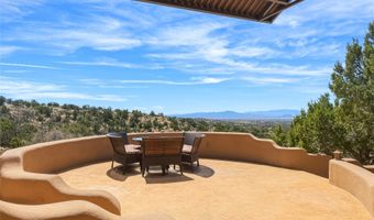 30 Camino Sanador, Santa Fe, NM 87505