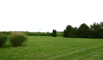 735 Heritage St, Argos, IN 46501