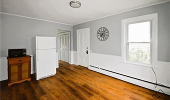153 Mt Hope Ave, Bristol, RI 02809