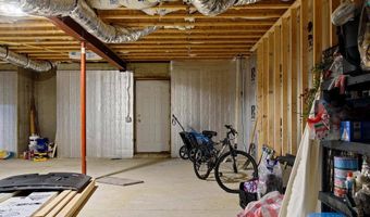 24594 Hollytree Cir, Georgetown, DE 19947