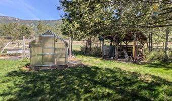 5574 Moyie River Rd, Bonners Ferry, ID 83805