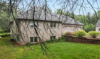 16582 Valley Dr NW, Andover, MN 55304