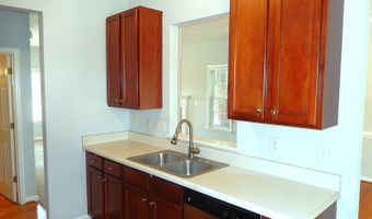 106 Old House Ct, Apex, NC 27502