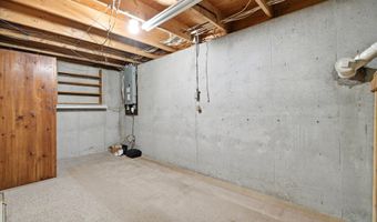 18 Ring Hill Rd, Bradford, NH 03221