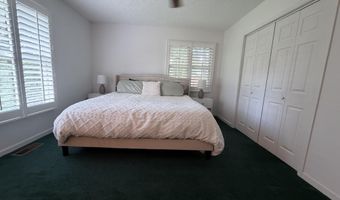 215 Back Nine Dr, Baneberry, TN 37890