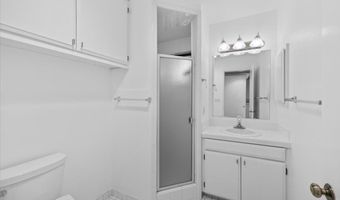 327 Ravenwood Pl, Ashland, OR 97520