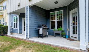 630 Briarcliff St, Apex, NC 27502
