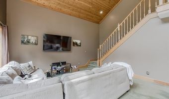 9038 Lahring Rd, Argentine, MI 48436